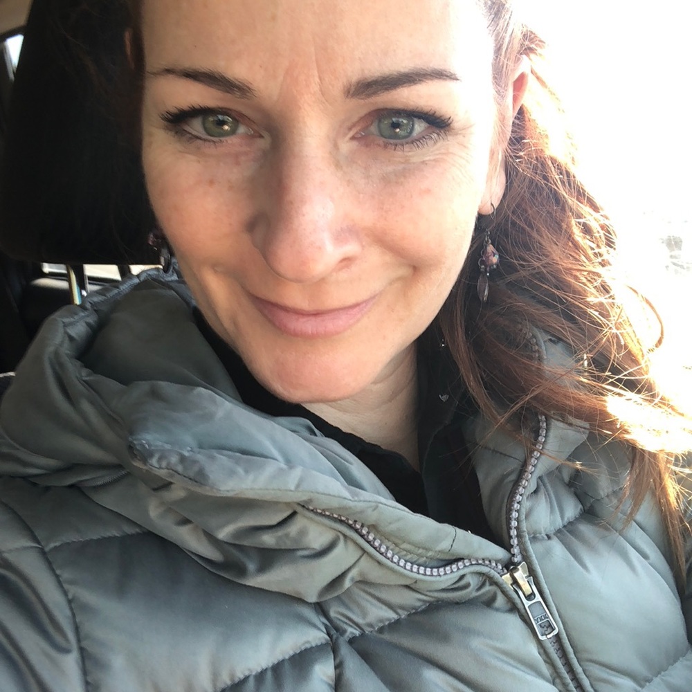 Meet your Posher, Victoria